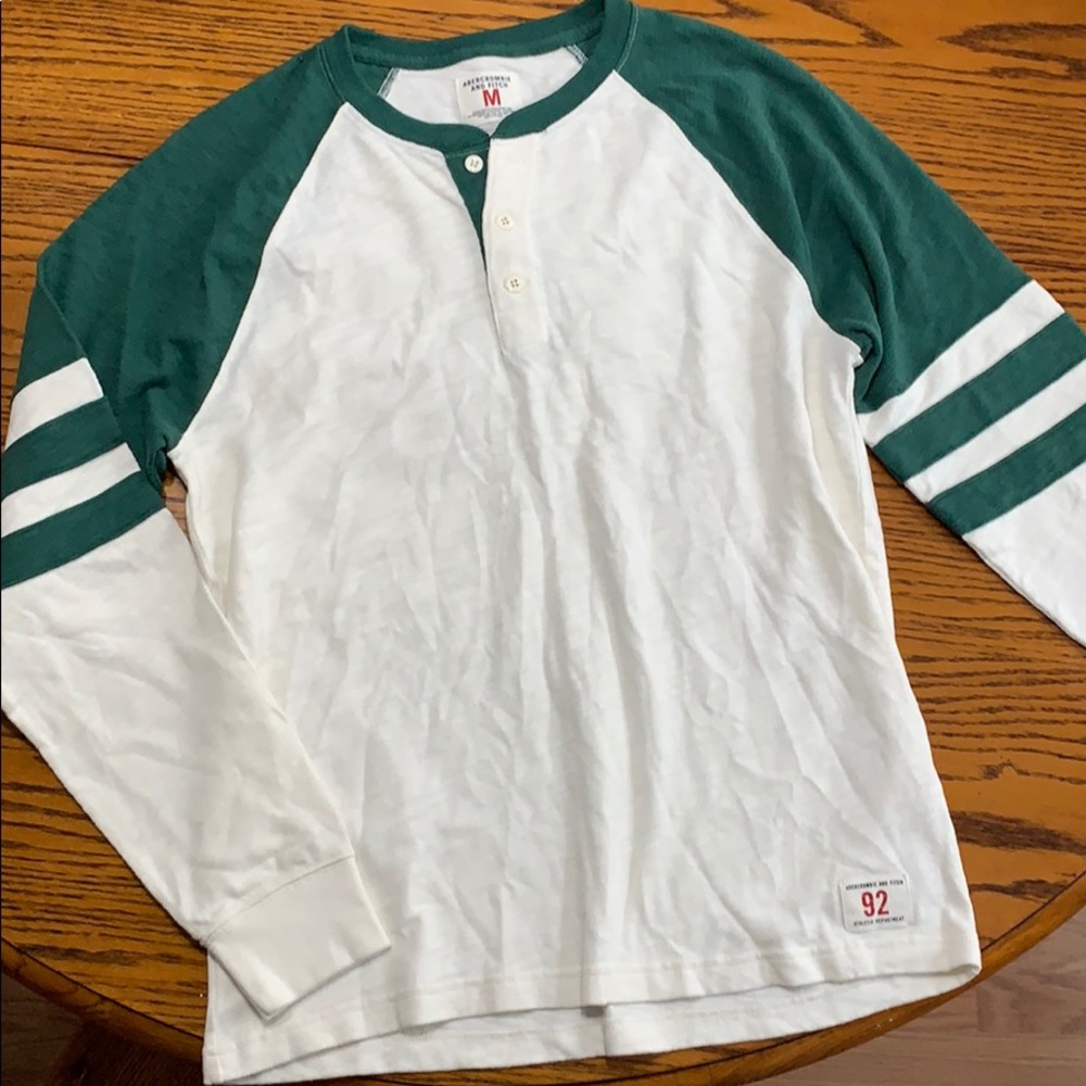 Abercrombie men’s long sleeve henley